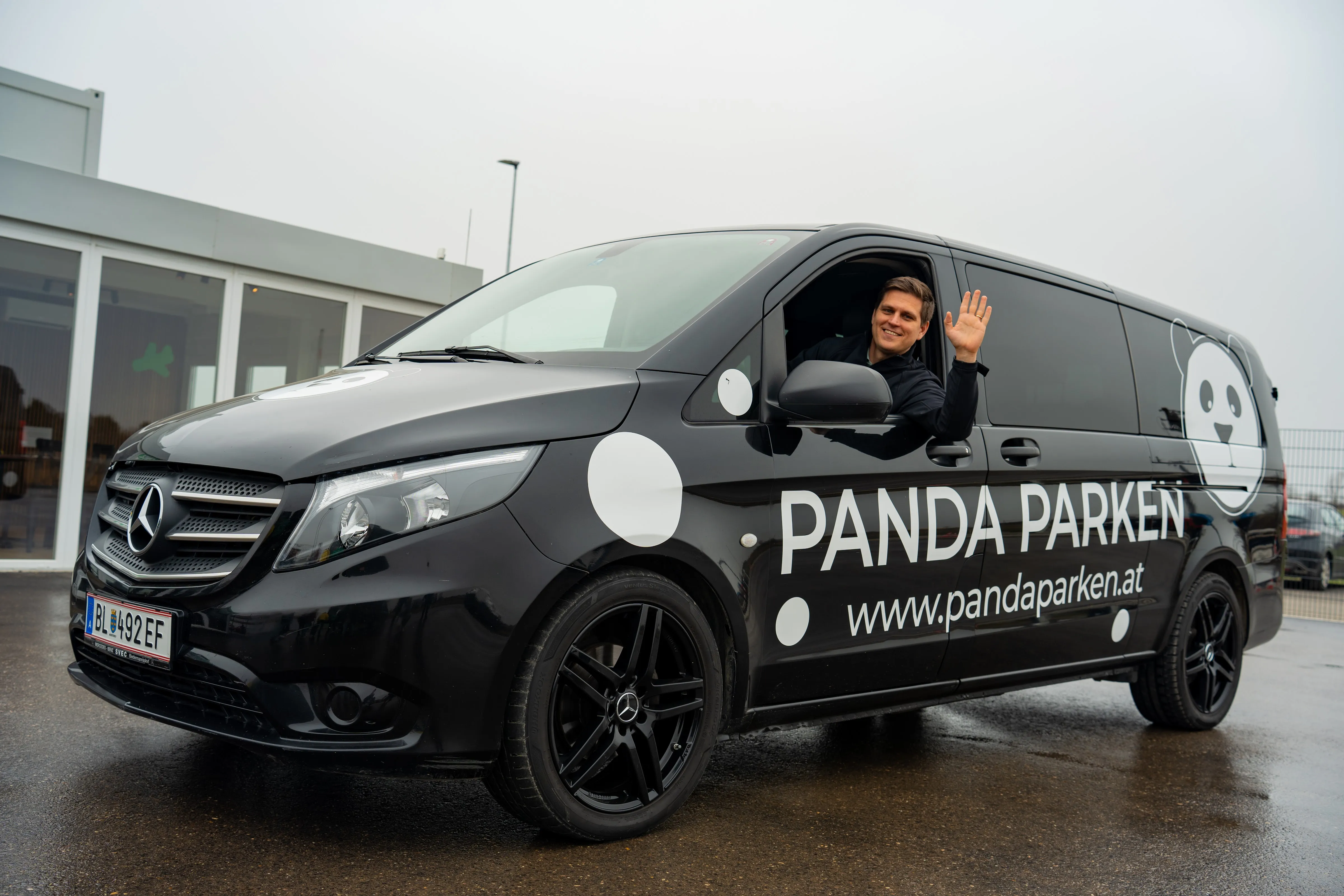 Panda Parken Flughafen Wien Reviews www.singlepilot.com